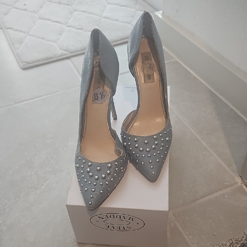 Steve Madden Gray Crystal Embellished Heels